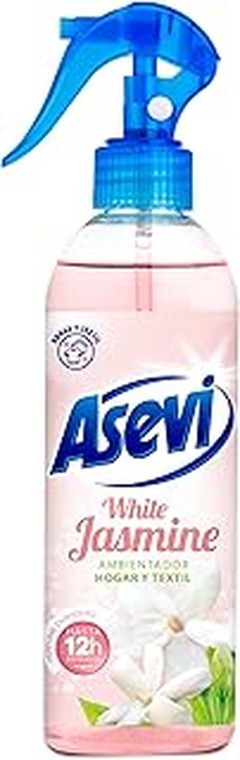 Ventajas del uso de ambientadores en spray en hogares con mascotas