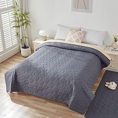 Pros y contras de usar fundas protectoras para camas de mascotas